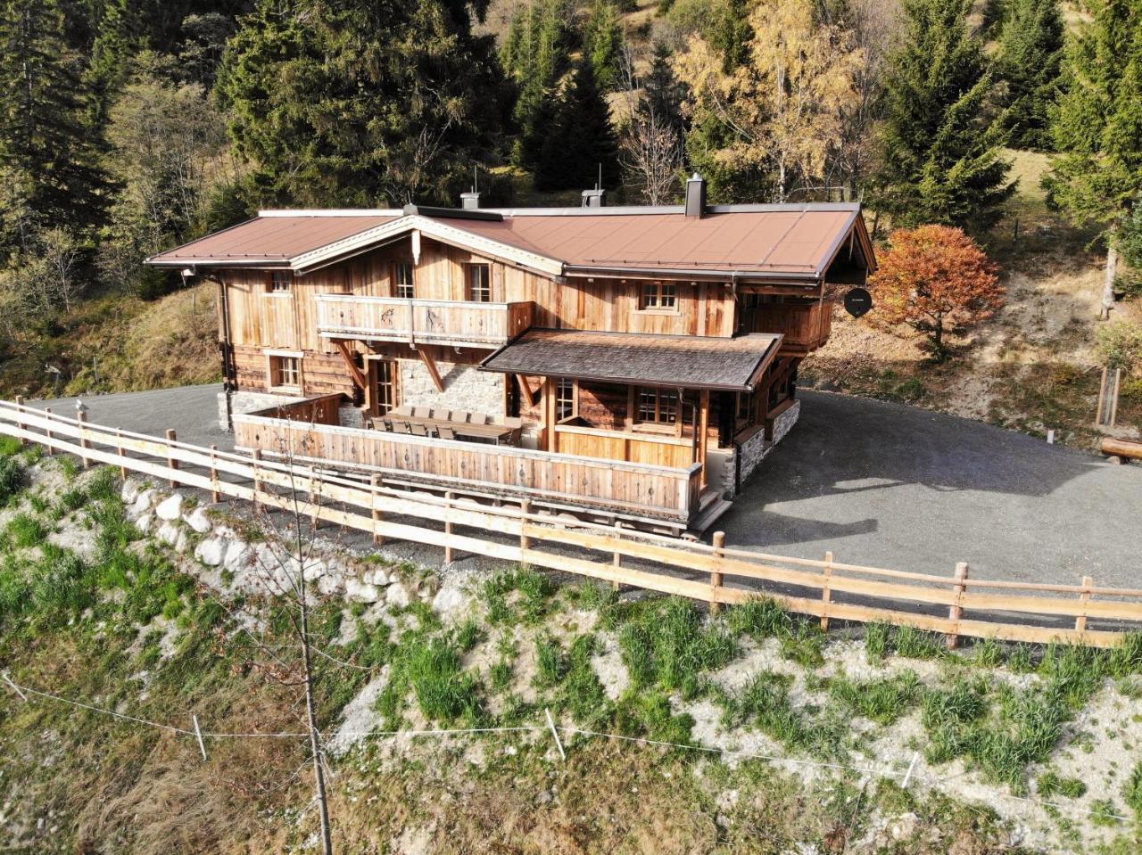 Chalet Almhuette Lengau Saalbach-Hinterglemm